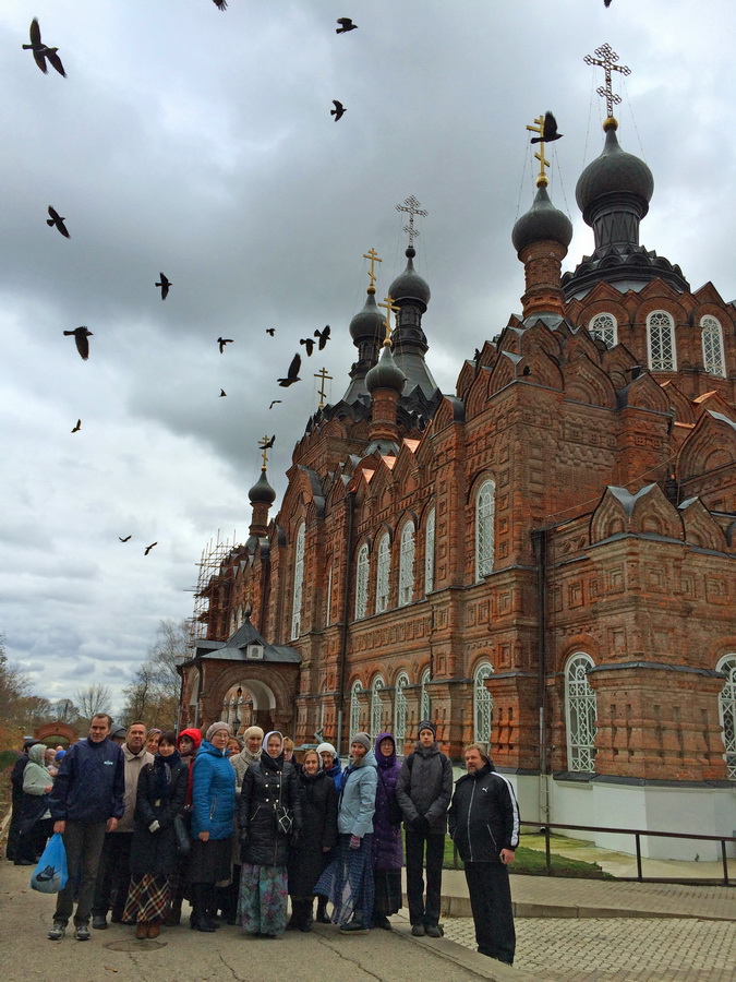 Храм в коптево москва. Храм в Коптево. Храм Георгия в Коптево. Новый храм в Коптево фото. Церковь на Коптево каменная.